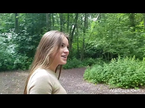 ❤️ Na ba da shawara ga Evelina cewa mu yi fuck a wurin jama'a! Tace eh. Sai na bata ta a jaki na cusa mata baki. Sai taji haushin kanta. ❤️ Batsa vk ️❤