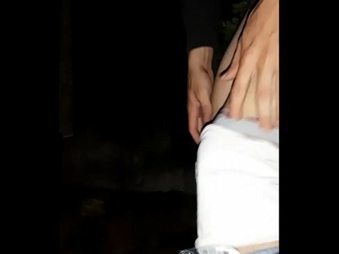 ❤️ Maƙwabcina ya yi tsalle ya hau bangon keɓe na ❤️ Batsa vk ️❤