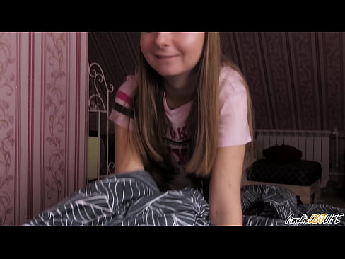 ❤️ Blondie tana tsotsar BFF's dinta sosai kuma ta sami Cum A Bakinta ❤️ Batsa vk ️❤